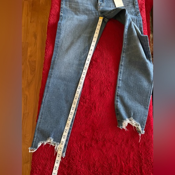 NWT Good American Skinny Blue Raw Hem Size 6 - Picture 11 of 15